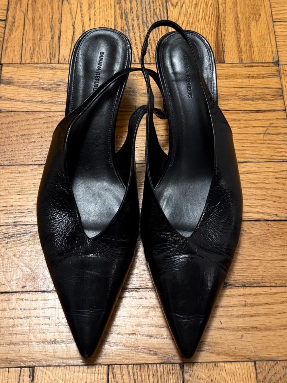 BANANA REPUBLIC ITALIAN LEATHER SLINGBACK PUMP IN BLACK SIZE 8.5
